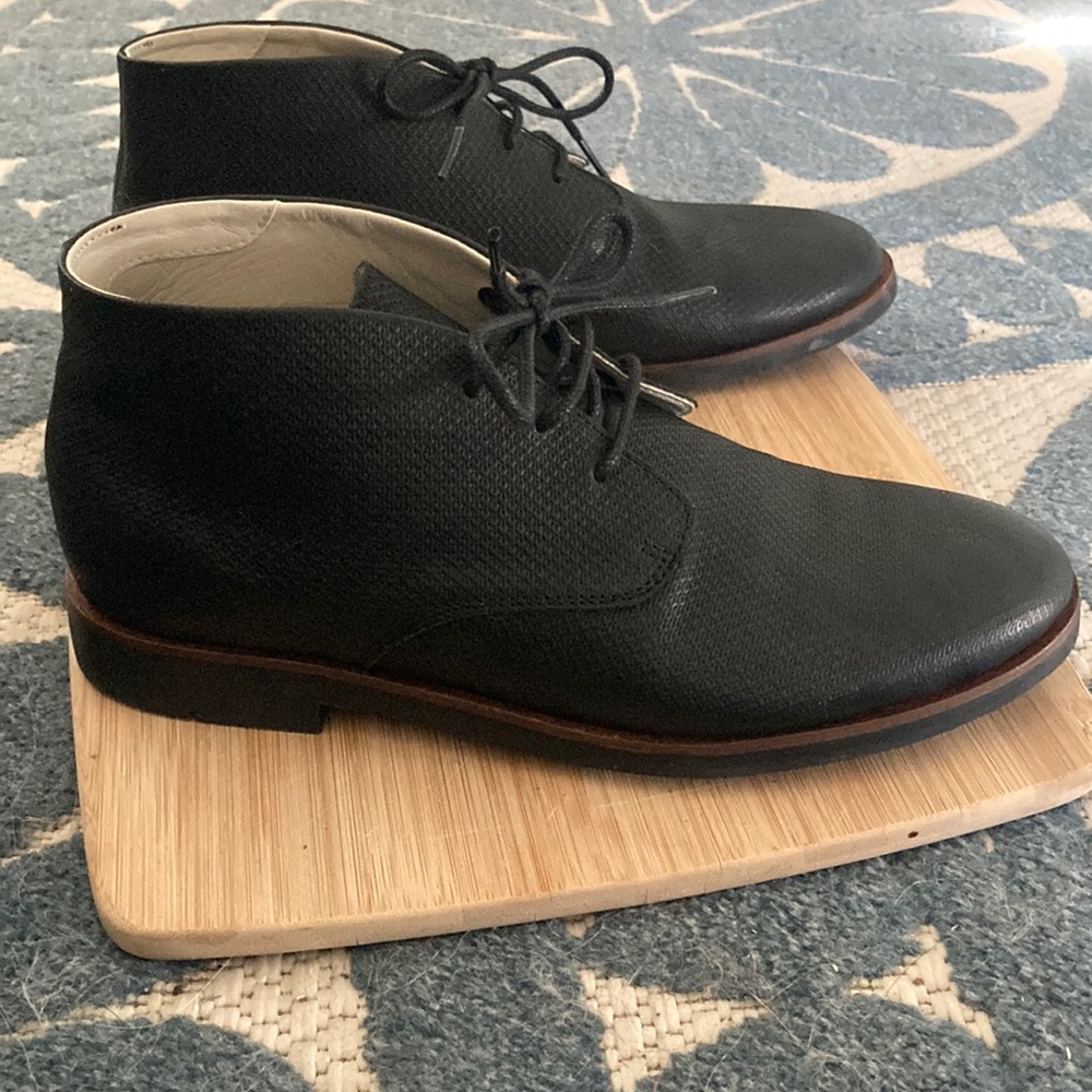 LACOSTE CROSLEY BLACK LEATHER SHOE BOOT
